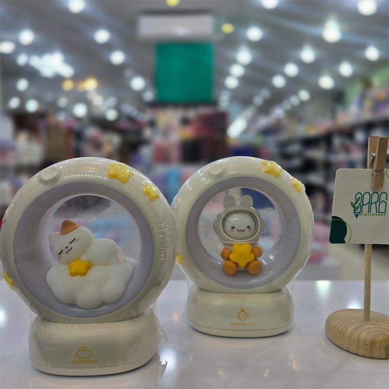 چراغ خواب طرح ماه و گربه 