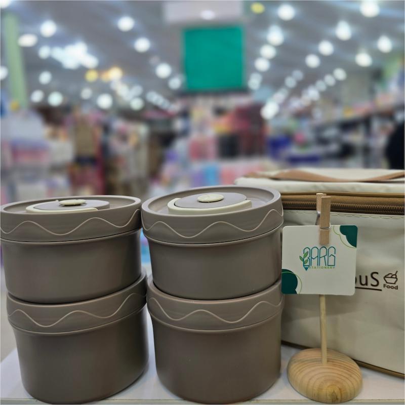 ظرف غذا 4 طبقه به همراه کیف