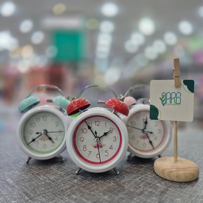 ساعت رومیزی طرح گل کوچک