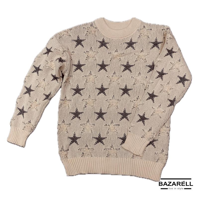 پلیور کرم شیری طرح ستاره با بافت برجسته – استایل خیابانی خاص مردانه | milky cream Knitted Star Sweater – Unique Streetwear Style for Men