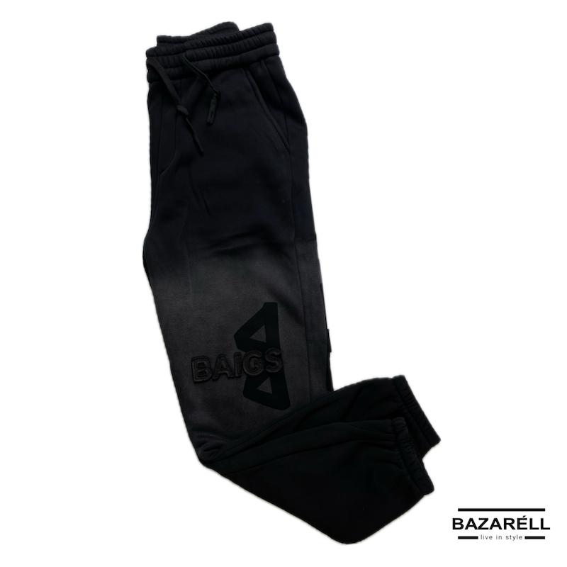 شلوار اسلش جاگر مشکی زغالی طرح سایه‌دار BAIGS – استایل خاص و متفاوت  BAIGS Shadow Effect Charcoal Black Jogger Sweatpants – Unique Minimal Streetwear