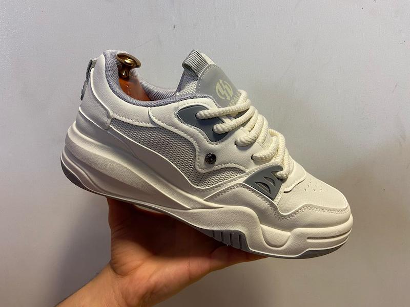 کتونی استریت استایل IMPERIAL بازارِل – رنگ شیری‌طوسی  BAZARELL IMPERIAL Street-Style Sneakers – Cream/Grey