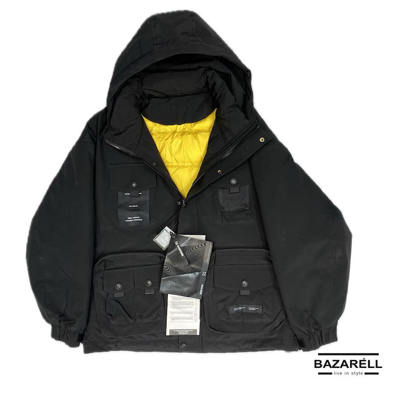 کاپشن زنانه‌مردانه مشکی با آستر پَر زرد – مدل رنگی کم‌یاب BAZARELL |  BAZARELL Women’s Black Color-Shift Puffer Jacket with Yellow Down Lining
