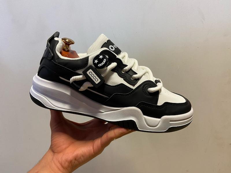 کتونی استریت مردانه‌زنانه مشکی هپی روپ بازارل – مدل Happy Rope Black Performance Sneaker by Bazarell Bazarell Happy Rope Black Sneakers – Premium Urban Performance Shoes (Men & Women)