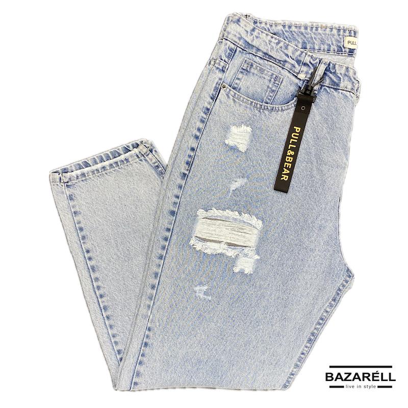 شلوار جین مام‌استریت دیسترس طرح پول‌اندبر سرمه‌ای یخی – استایل خیابانی پریمیوم | BAZARELL Exclusive Ripped Mom Street Jeans  PULL&BEAR Premium Ripped Mom Street Jeans – Ice Blue Urban Distressed Denim | BAZARELL Exclusive
