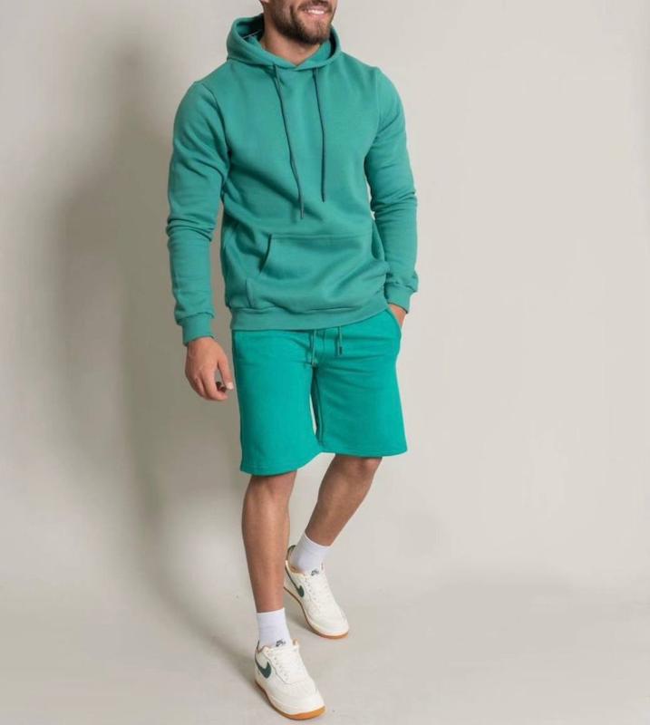 ست هودی و شلوارک سبز آبی مردانه | انرژی و استایل خیابانی در یک نگاه Men’s green blue Hoodie & Shorts Set | Bold Streetwear Energy