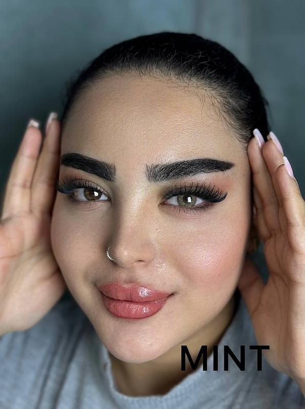 لنز پنج ساله برند کلینیک 