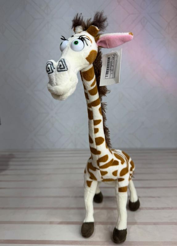 زرافه ماداگاسکار 20023