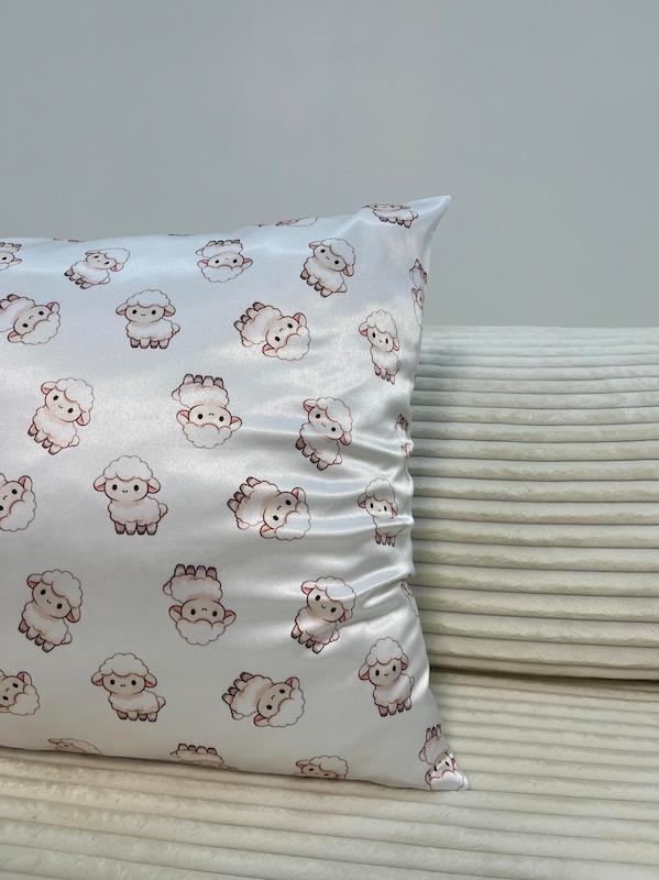 روبالشی طرح بعبعی