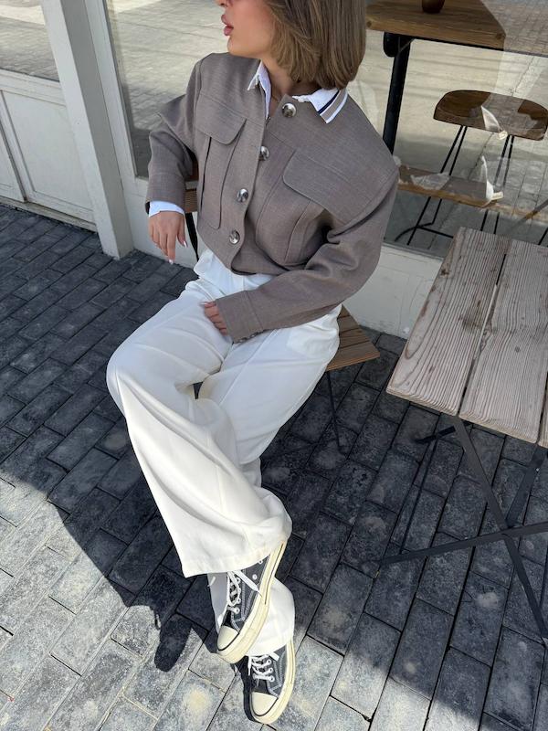 شلوار سفید