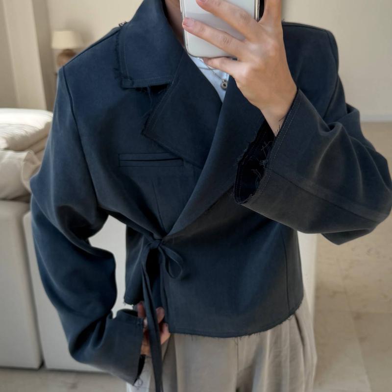 کت نیلا ذغالی