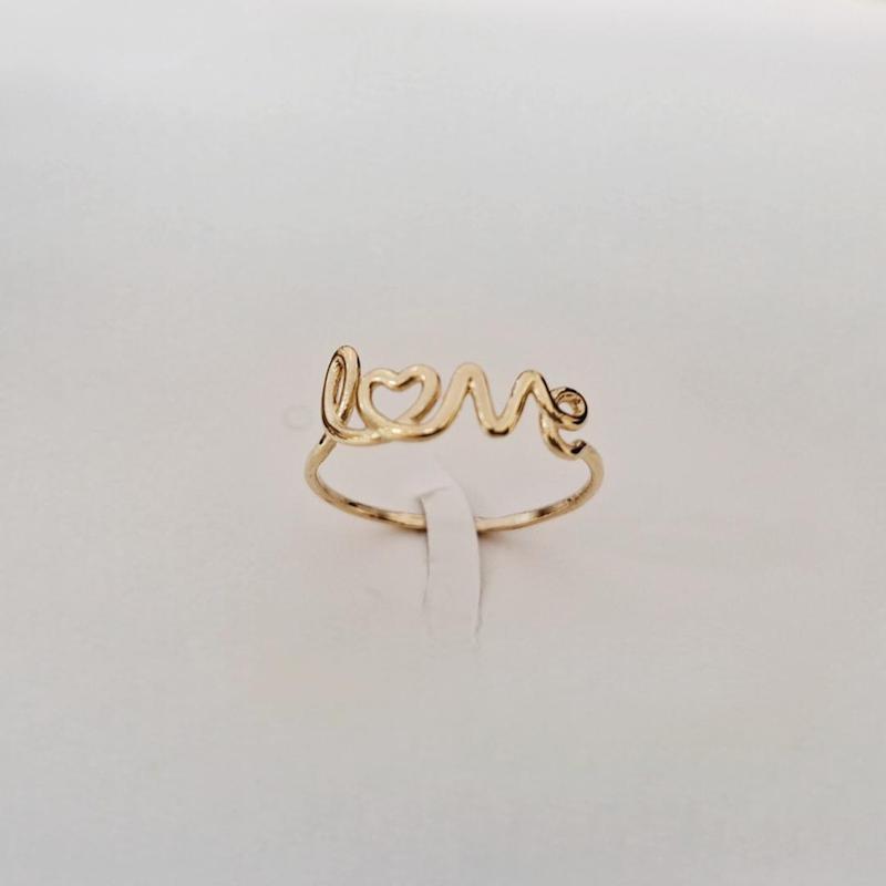 انگشتر زنانه طلا ۱۸ عیار مینیمال طرح love عشق گالری زربام