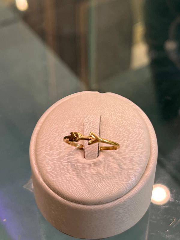 انگشتر زنانه طلا ۱۸ عیار انگشتر کد825 گالری طلای عزیز