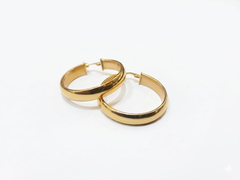 گوشواره زنانه طلا ۱۸ عیار حلقه ای گالری نقشار
