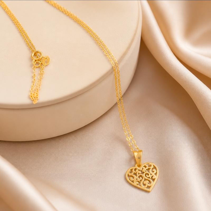 گردنبند زنانه طلا ۱۸ عیار گردنبند قلب طلای شیک