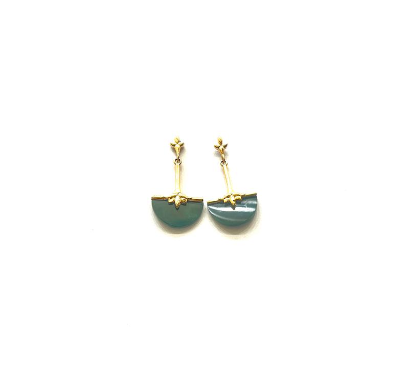 گوشواره زنانه طلا ۱۸ عیار E112 گوشواره نیم دایره سنگ سبز آهوریس