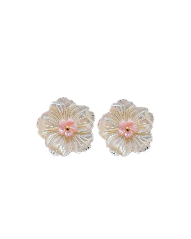 گوشواره زنانه طلا ۱۸ عیار صدف۶۴۰۳ گالری طلای شفیع