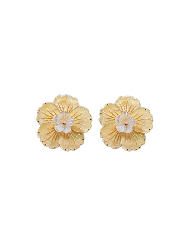 گوشواره زنانه طلا ۱۸ عیار صدف۶۴۰۴ گالری طلای شفیع