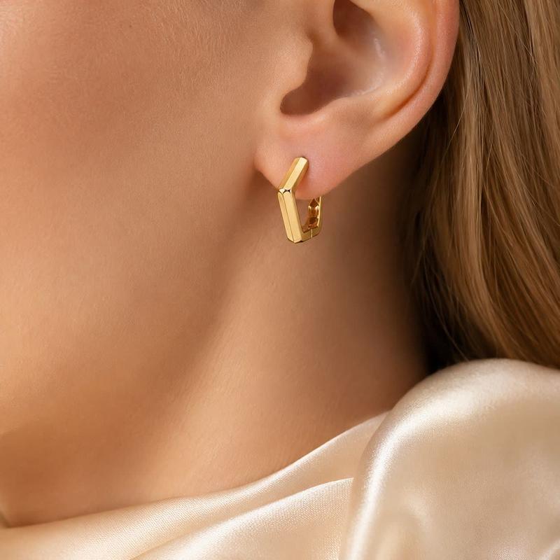 گوشواره زنانه طلا ۱۸ عیار گوشواره لوزی گالری طلای حسینی کیا