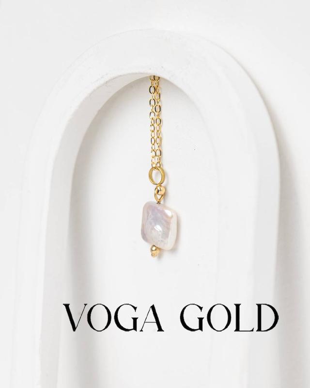 آویز زنانه طلا ۱۸ عیار صدف مکعبی (بدون زنجیر) VoGa GOLD