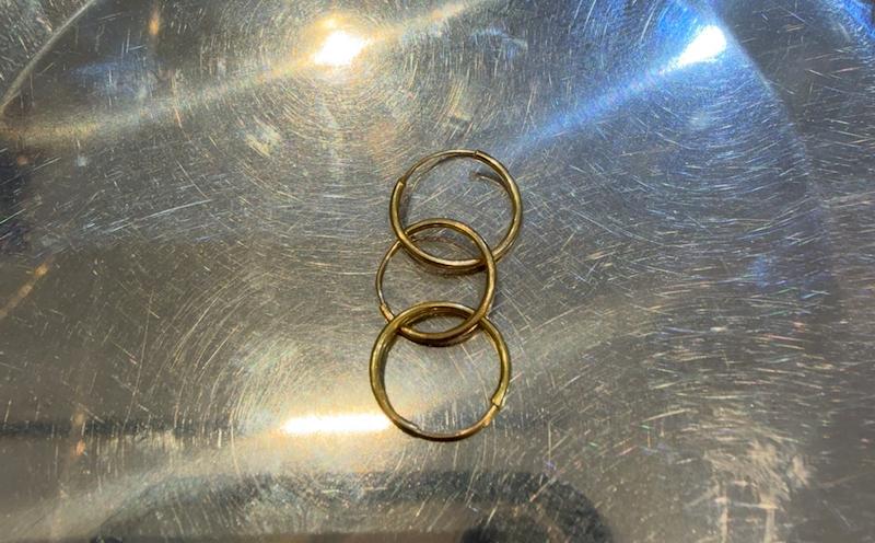 گوشواره زنانه طلا ۱۸ عیار گوشواره حلقه ای گالری زرنوش