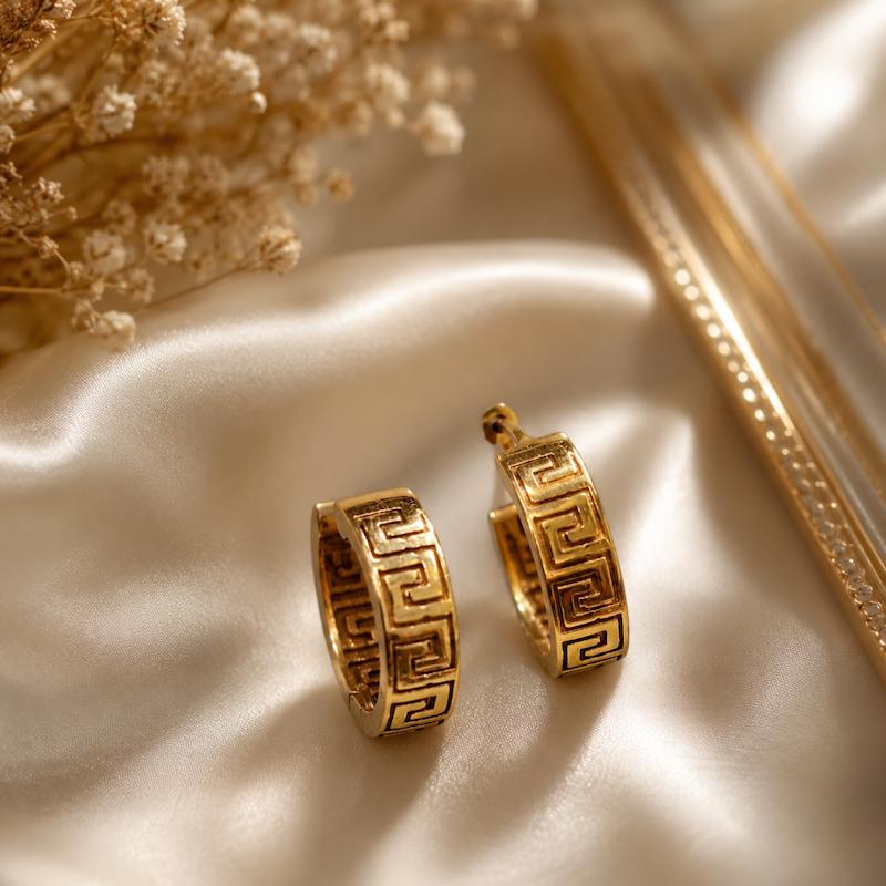 گوشواره زنانه طلا ۱۸ عیار گوشواره ورساچه طلای شیک