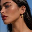 گوشواره زنانه طلا ۱۸ عیار گوشواره روکوی مربع گالری طلای دانژه