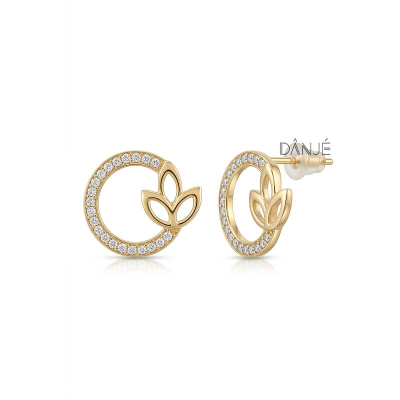 گوشواره زنانه طلا ۱۸ عیار گوشواره ی فارما با کسر سنگ گالری طلای دانژه