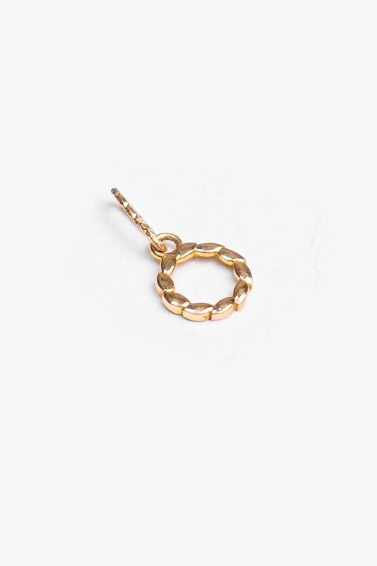 آویز زنانه طلا ۱۸ عیار دایره‌ای VoGa GOLD