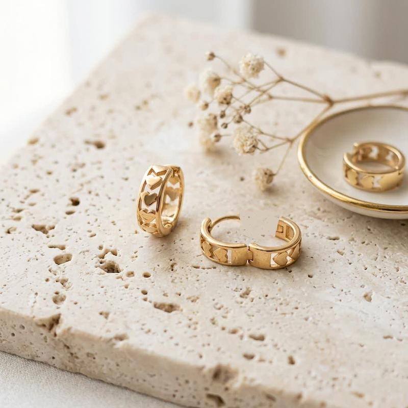 گوشواره زنانه طلا ۱۸ عیار گوشواره حلقه‌ای T868قلب گالری انارکی