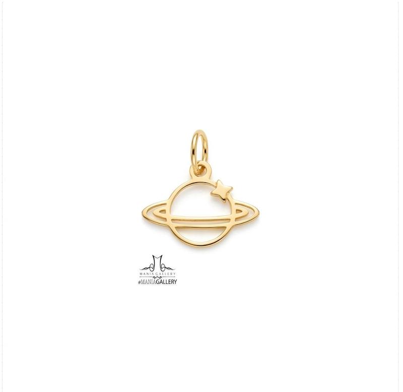 آویز زنانه طلا ۱۸ عیار كادويى زحل گالری مانيا