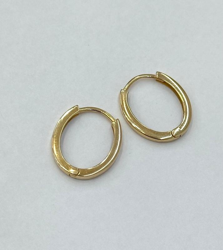 گوشواره زنانه طلا ۱۸ عیار گوشواره حلقه ای بیضی طلا طلای مهرنیا