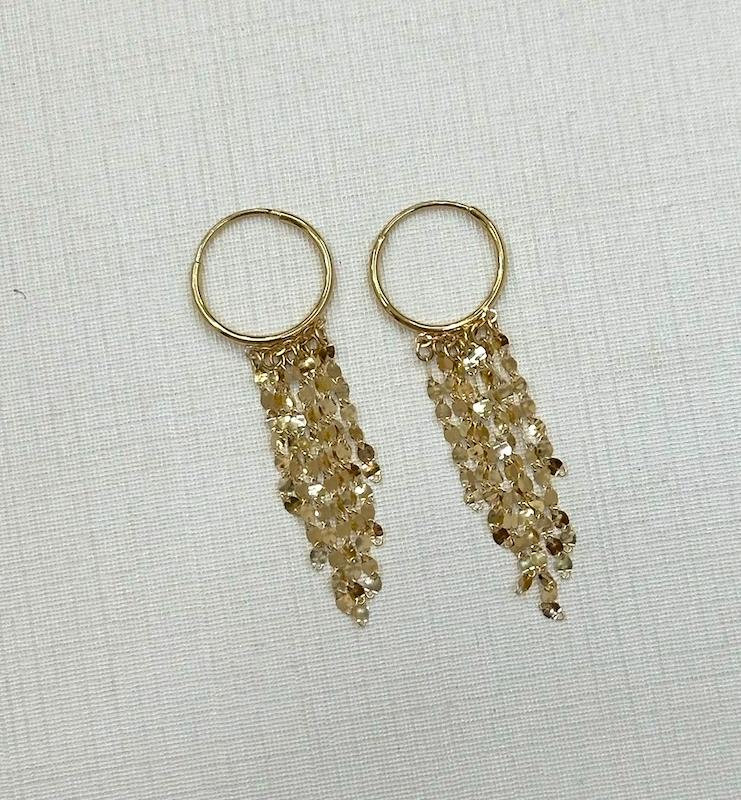 گوشواره زنانه طلا ۱۸ عیار گوشواره طلا حلقه ای شرابه ای طلای مهرنیا