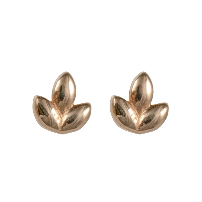 گوشواره زنانه طلا ۱۸ عیار گوشواره میخی طرح شکوفه گالری طلای یمنا