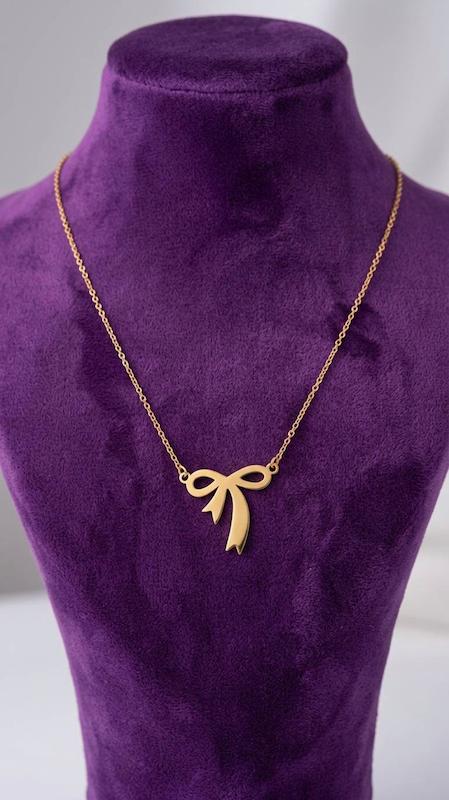 گردنبند زنانه طلا ۱۸ عیار گردنبند پاپیون گالری طلای یمنا