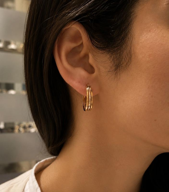 گوشواره زنانه طلا ۱۸ عیار گوشواره حلقه ای بیضی ۳ رنگ گالری طلای فلور گالری طلای فلور