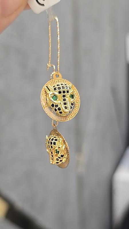 گوشواره زنانه طلا ۱۸ عیار عصایی پنترن گالری طلا تیدامد