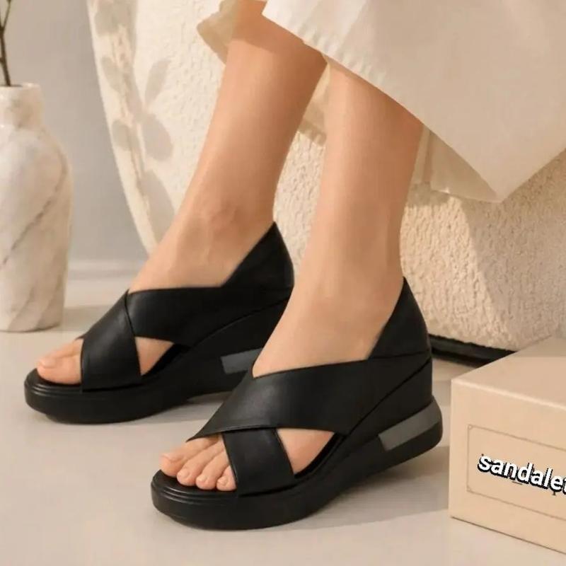 صندل لژدار مشکی
