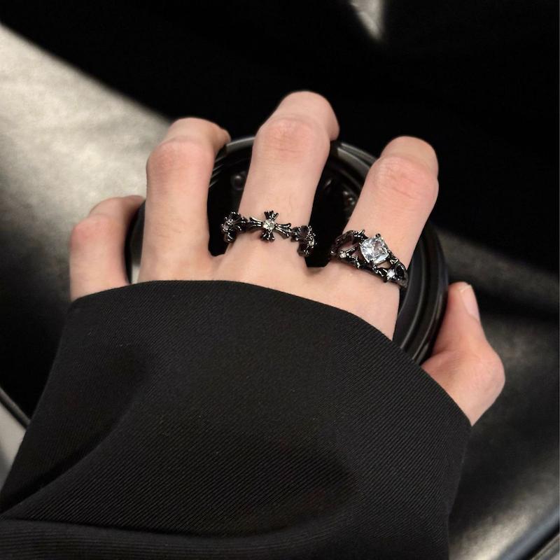ست حلقه مشکی استیل با نگین براق | اکسسوری خاص و استایل دارک