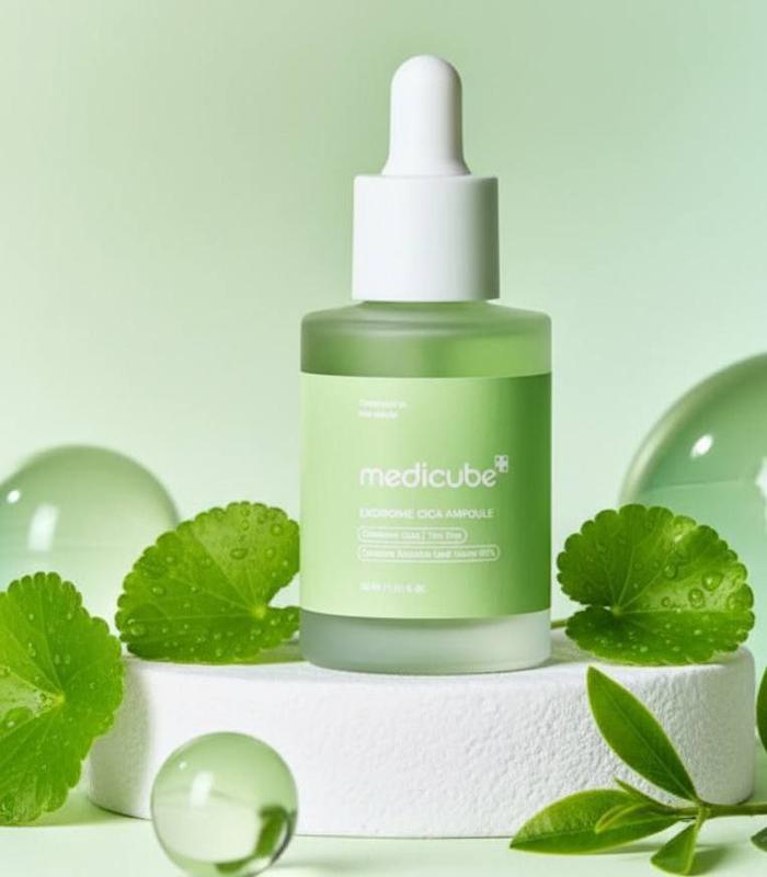 سرم Exosome Cica Ampoule مدیکیوب| ترمیم، تسکین و آبرسانی پوست حساس