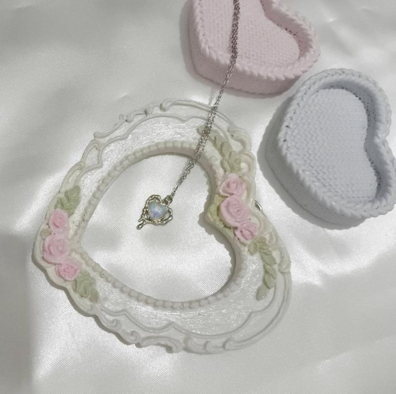 گردنبند قلب آبی 
