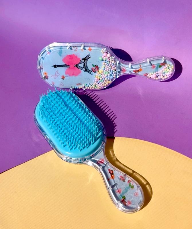 شانه آکواریومی پوم پوم دار