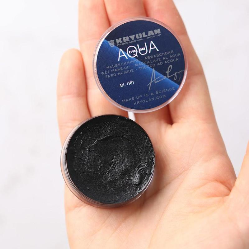 خط چشم سنگی آکواکالر کریولان