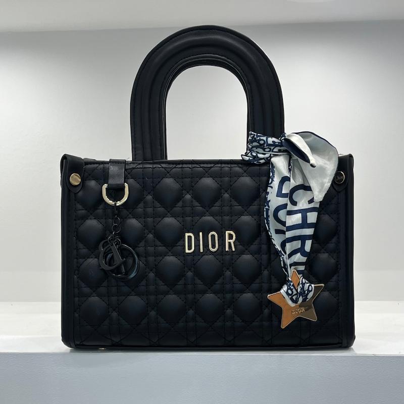 کیف دیور دستی مدل ستاره دار dior