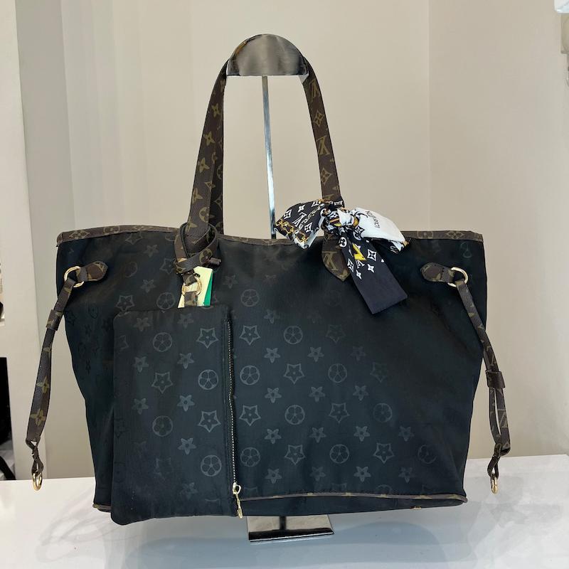 کیف لویی ویتون دوشی وارداتی Louis Vuitton