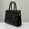 کیف لویی ویتون گلدوزی بزرگ وارداتی Louis Vuitton