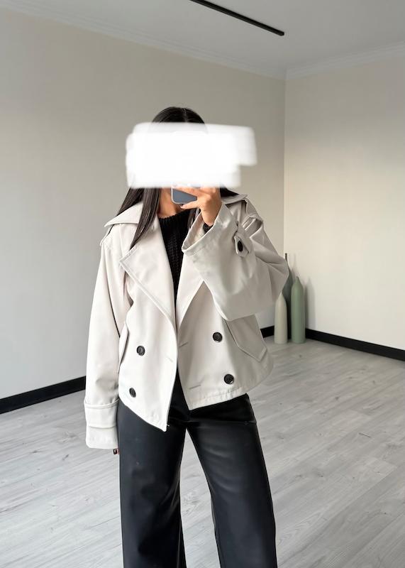 TRENCH COAT