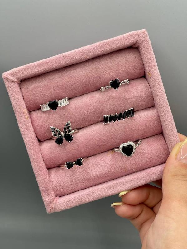 انگشترهای نگین مشکی 🖤