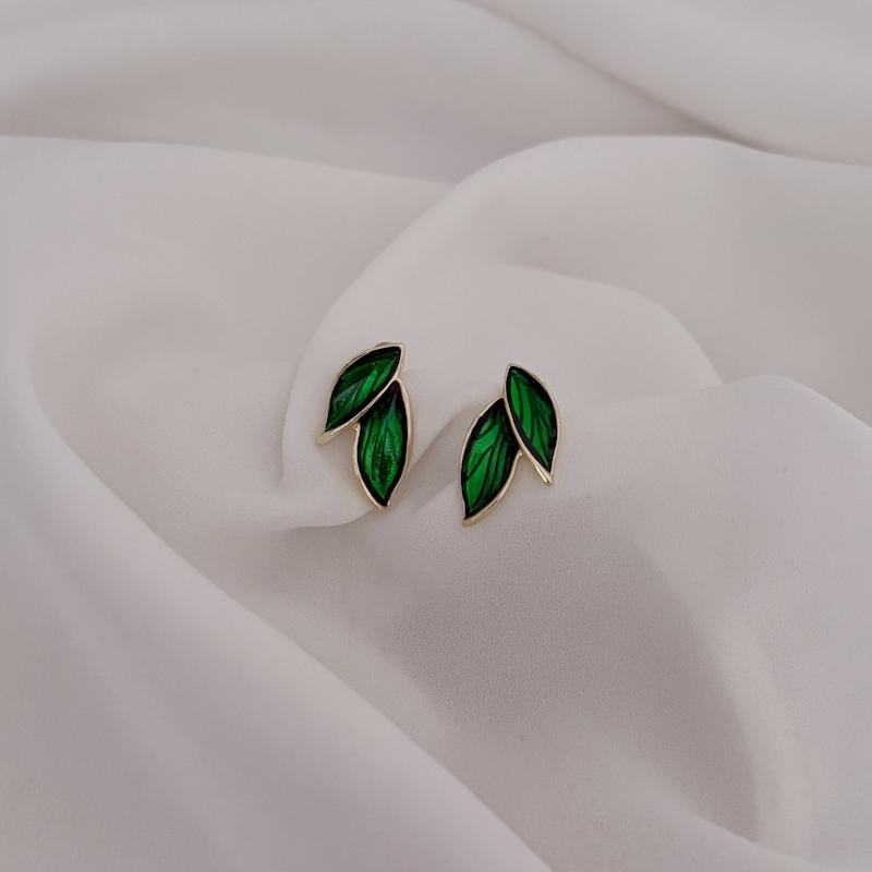 گوشواره برگ