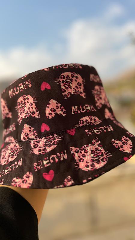کلاه باکت طرح دار